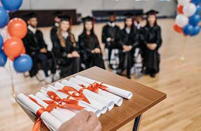 致詞與致辭的區(qū)別